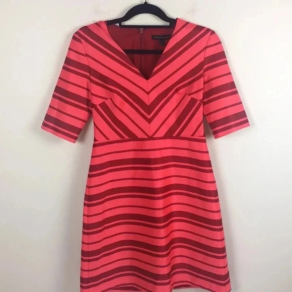 Banana Republic 3/4 Length Sleeve Dress Sz 2 - Picture 3 of 6